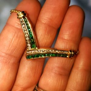 14Kt gold emerald and diamond necklace